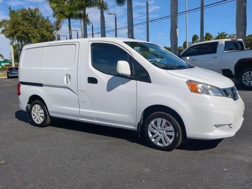 2017 Nissan NV200 SV