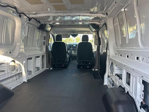 2023 Ford Transit-250 Base