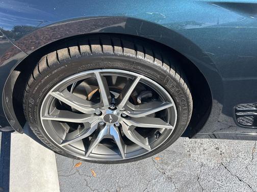 2023 Genesis G70 3.3T RWD