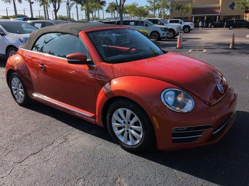 2018 Volkswagen Beetle 2.0T S