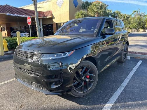 2023 Land Rover Range Rover Sport SE