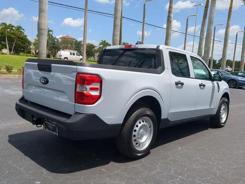 2025 Ford Maverick XL
