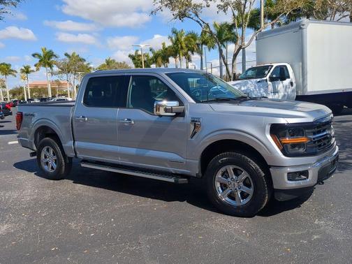 ICONIC SILVER METALLIC 2024 Ford F-150 XLT