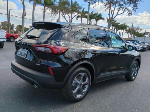 2026 Ford Escape ST-Line Select