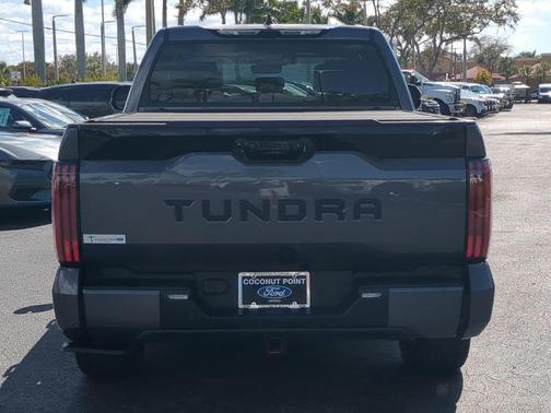 2023 Toyota Tundra Platinum