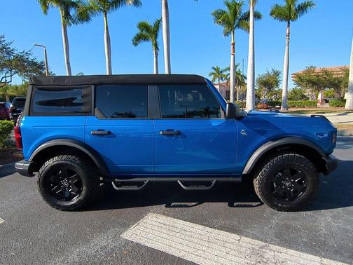 2023 Ford Bronco Black Diamond