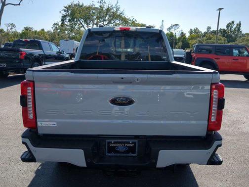 2025 Ford F-350 Lariat