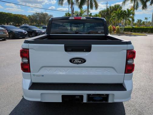 2025 Ford Maverick Lobo