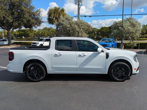 2025 Ford Maverick Lobo