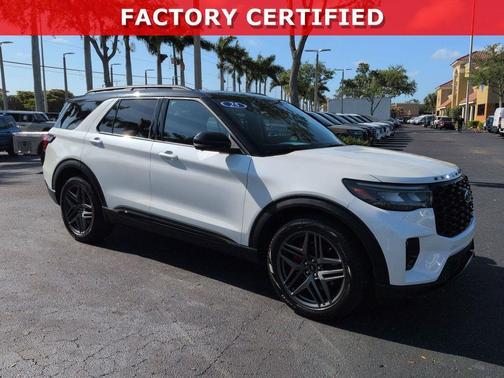 STAR WHITE MET TRI-COAT 2025 Ford Explorer ST