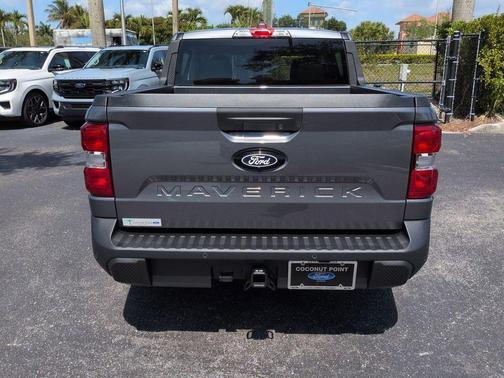 CARBONIZED GRAY METALLIC 2026 Ford Maverick XLT