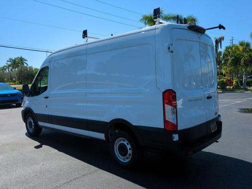 2025 Ford Transit-250 Base