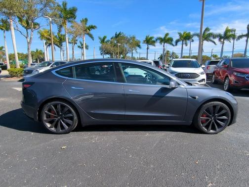 2020 Tesla Model 3 Performance