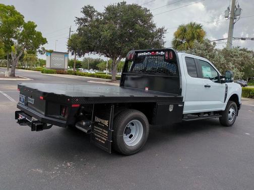 2025 Ford F-350 XL