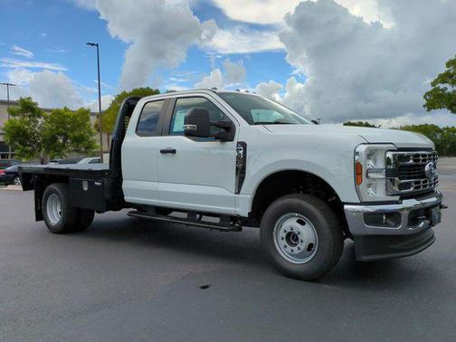 2025 Ford F-350 XL