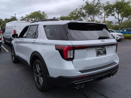 Space White Metallic 2026 Ford Explorer ST
