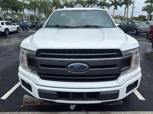 OXFORD WHITE 2018 Ford F-150 XLT