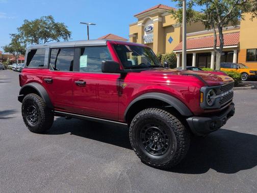 Ruby Red Metallic Tinted Clearcoat 2026 Ford Bronco Badlands