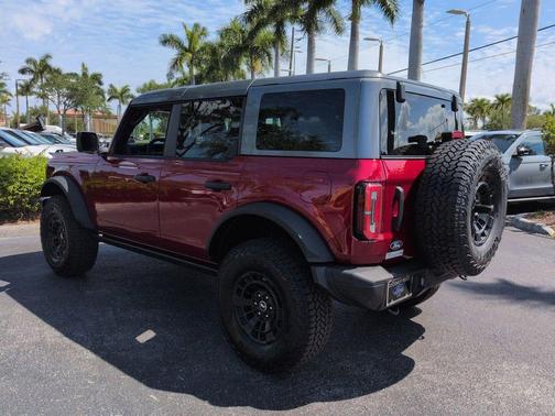 Ruby Red Metallic Tinted Clearcoat 2026 Ford Bronco Badlands