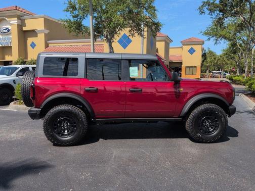 Ruby Red Metallic Tinted Clearcoat 2026 Ford Bronco Badlands