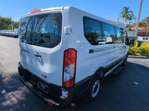 2026 Ford Transit-350 XL