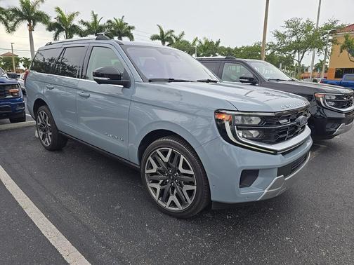 GLACIER GRAY METALLIC TC 2025 Ford Expedition Platinum