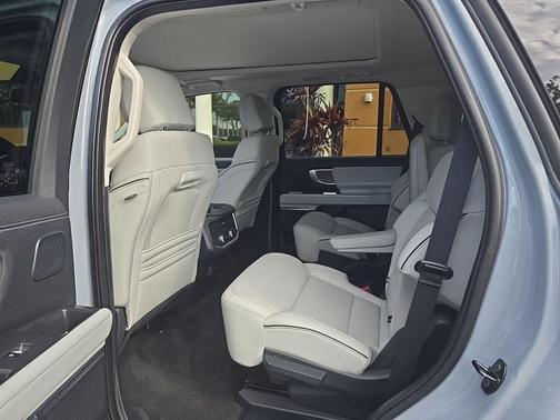 GLACIER GRAY METALLIC TC 2025 Ford Expedition Platinum