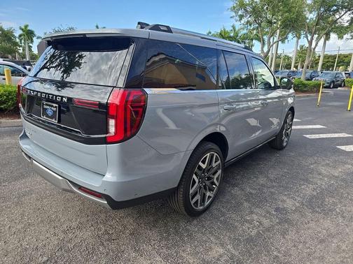 GLACIER GRAY METALLIC TC 2025 Ford Expedition Platinum