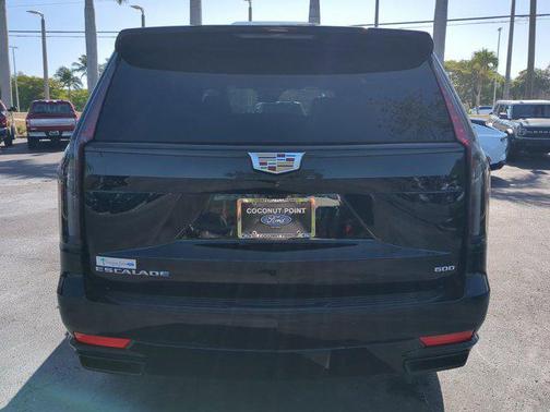 2024 Cadillac Escalade Sport