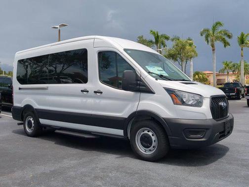 2025 Ford Transit-350 XL