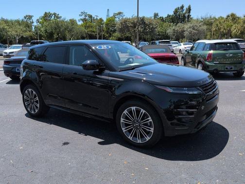 Santorini Black Metallic 2025 Land Rover Range Rover Evoque Dynamic SE