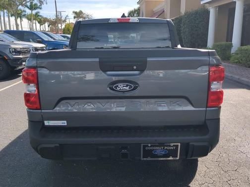 2025 Ford Maverick XLT