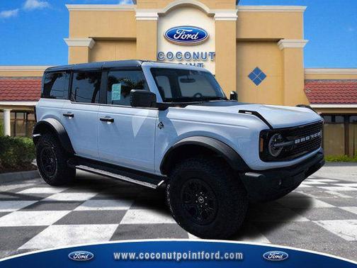 OXFORD WHITE 2026 Ford Bronco Outer Banks