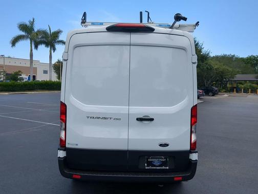 2025 Ford Transit-250 Base