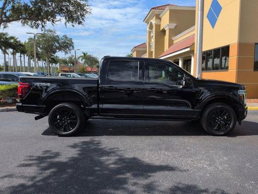 AGATE BLACK METALLIC 2024 Ford F-150 Platinum