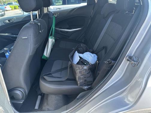 MOONDUST SILVER METALLIC 2021 Ford EcoSport SE