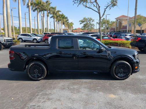 2025 Ford Maverick Lobo