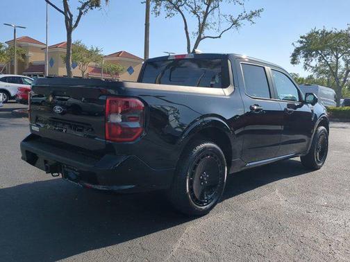 2025 Ford Maverick Lobo