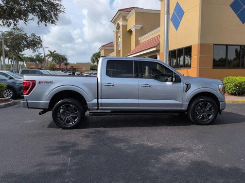ICONIC SILVER METALLIC 2023 Ford F-150 XLT