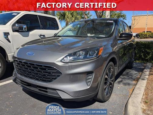2022 Ford Escape SE