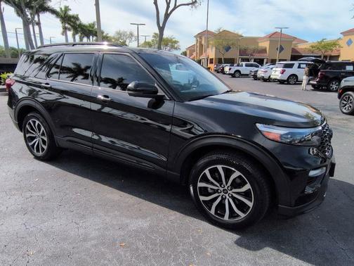 2020 Ford Explorer ST