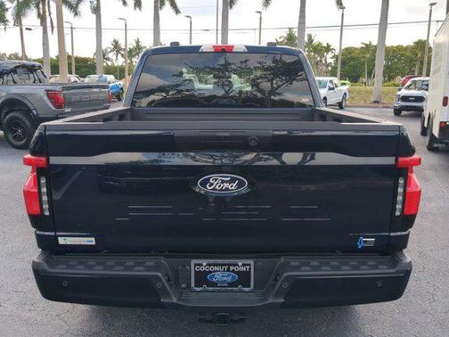2025 Ford F-150 Lightning XLT