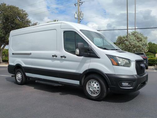 2022 Ford Transit-350 Base
