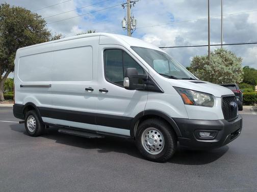 2022 Ford Transit-350 Base