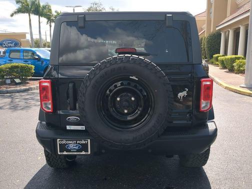 2023 Ford Bronco Black Diamond