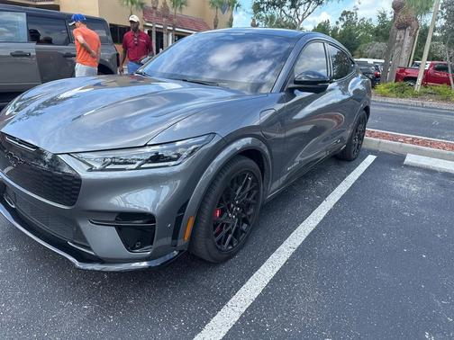 CARBONIZED GRAY METALLIC 2023 Ford Mustang Mach-E GT