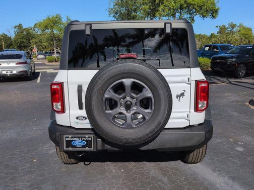 OXFORD WHITE 2026 Ford Bronco Big Bend