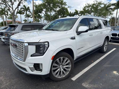 2023 GMC Yukon XL Denali