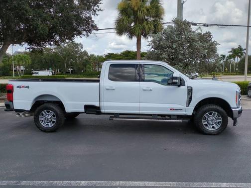 2023 Ford F-350 Lariat