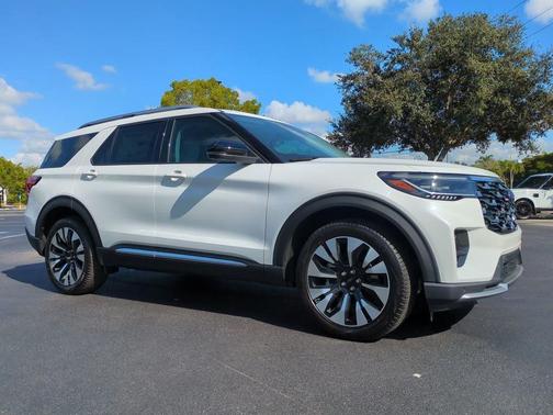 2026 Ford Explorer Platinum